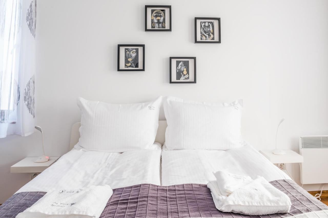 City View Apartment With 2 Bedrooms And Free Garage Μπλαγκόεβγκραντ Εξωτερικό φωτογραφία
