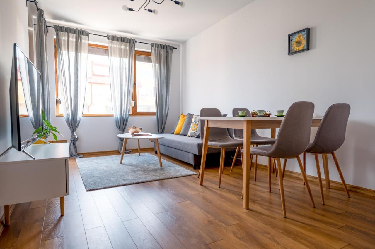 City View Apartment With 2 Bedrooms And Free Garage Μπλαγκόεβγκραντ Εξωτερικό φωτογραφία